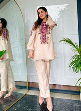 🌼 Noor-e-Mehr – 2 Piece Kurti Set 💫
